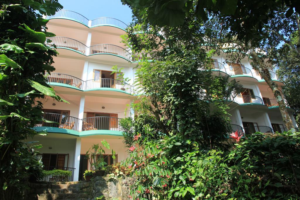 Chrissie'S Hotel Thekkady Εξωτερικό φωτογραφία